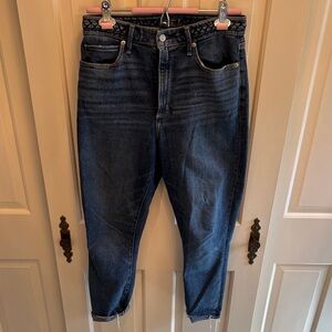 Abercrombie & Fitch Dark Blue Ankle Jeans